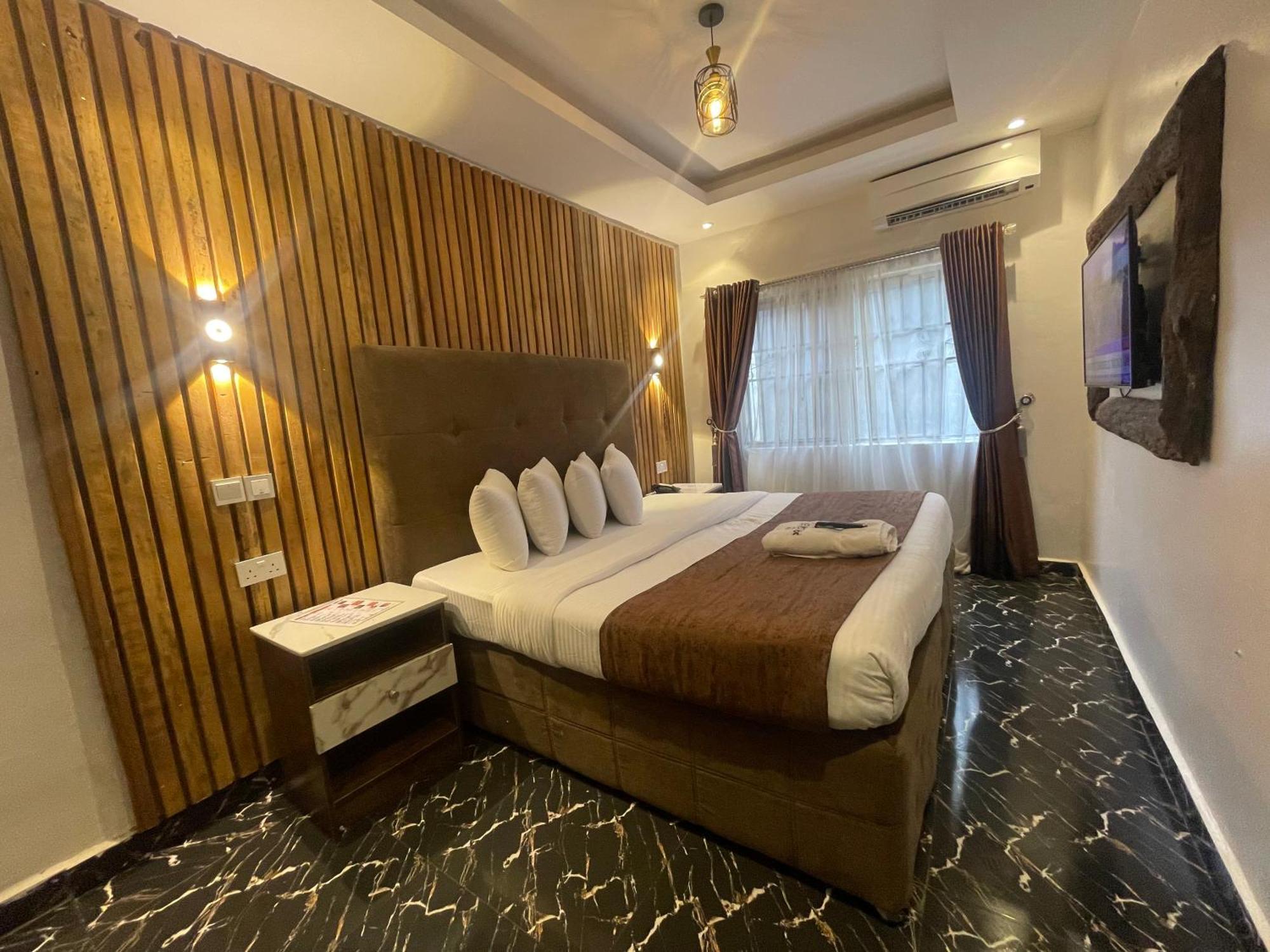 Presken Hotel @Villa Ікеджа Екстер'єр фото